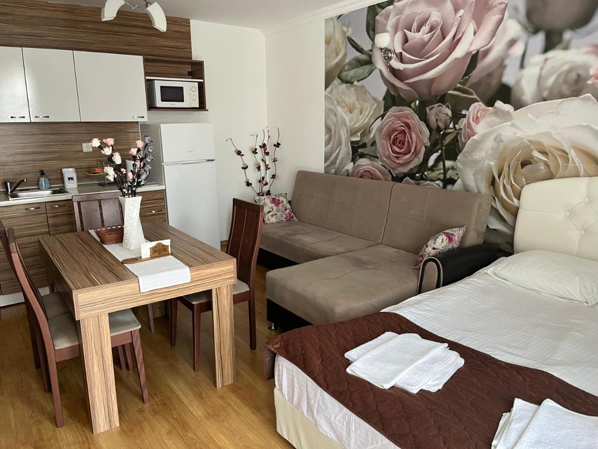 Apart Sweet Homes 5 - Apartments For Guests Sunny Beach Ngoại thất bức ảnh